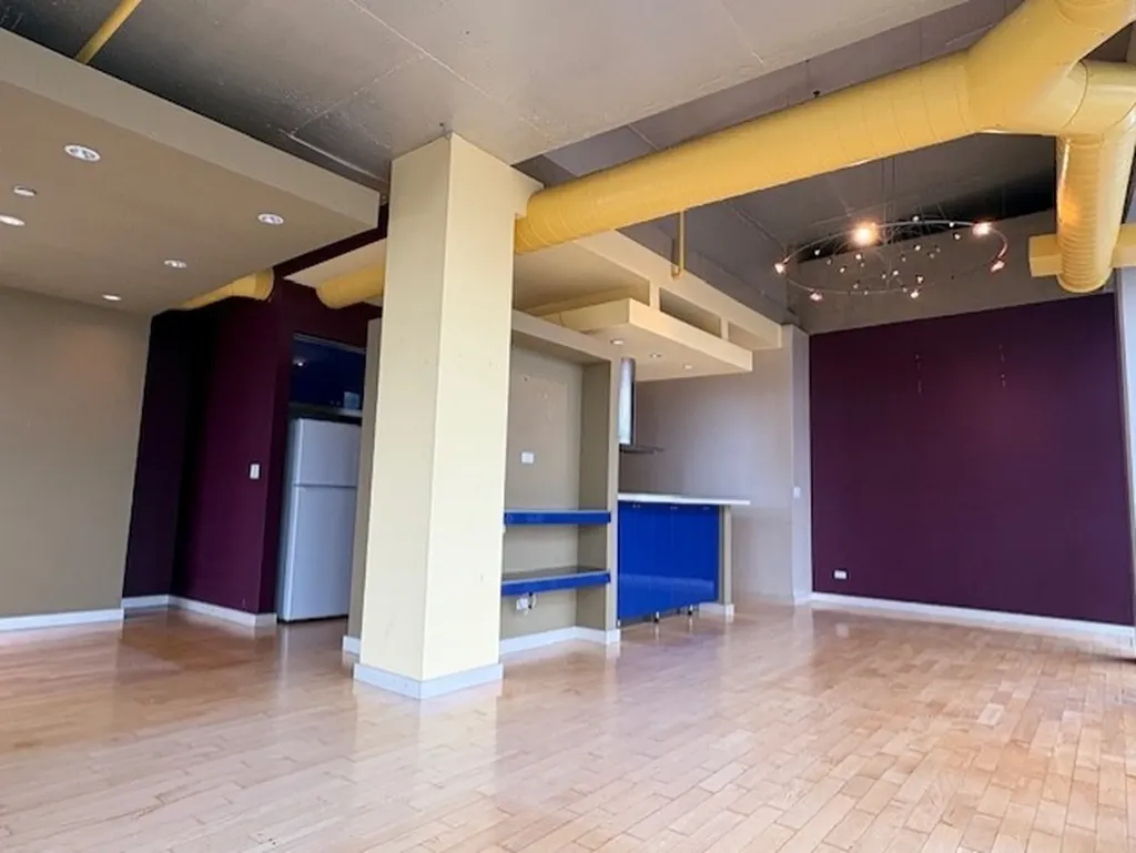 1000 West Leland Avenue Chicago IL 60640