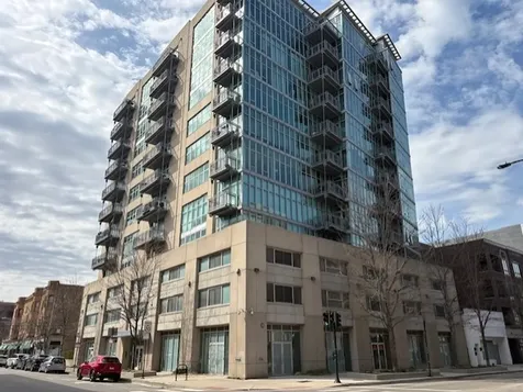 1000 West Leland Avenue Chicago IL 60640