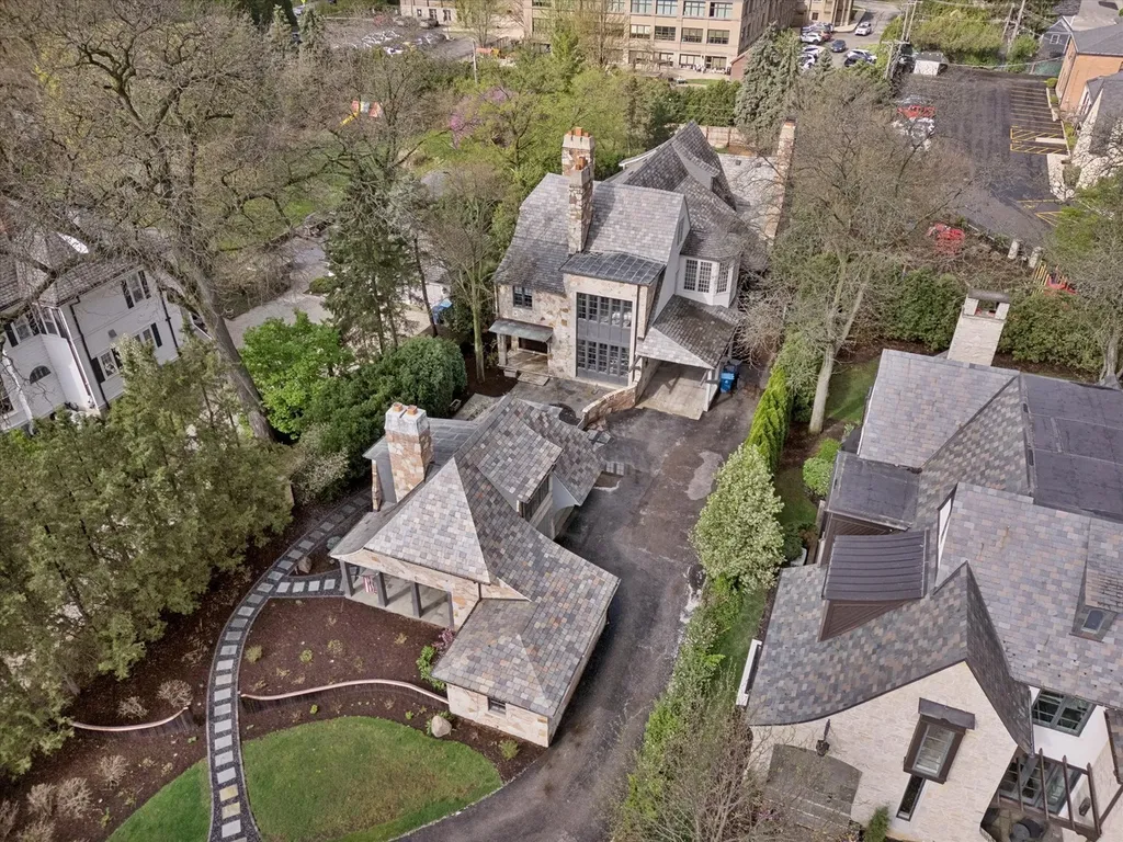 132 South Park Avenue Hinsdale IL 60521