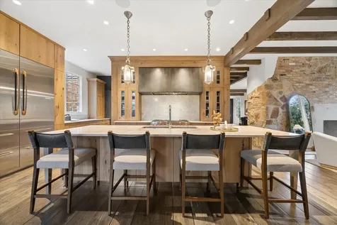 132 South Park Avenue Hinsdale IL 60521