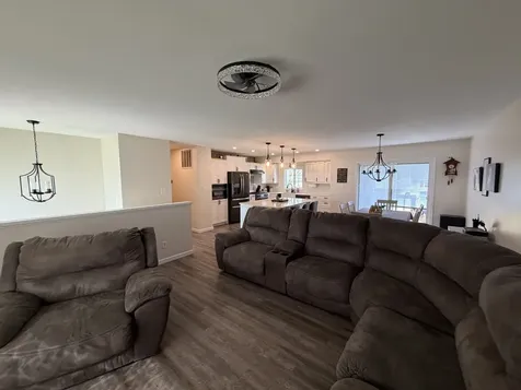 150 Woodland Drive Salem IL 62881