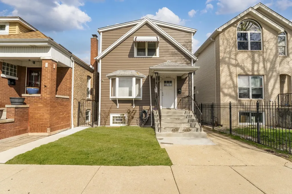 2223 North Mason Avenue Chicago IL 60639
