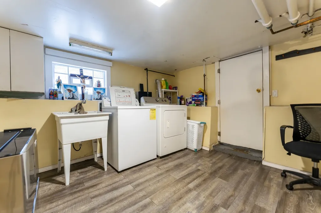 2223 North Mason Avenue Chicago IL 60639