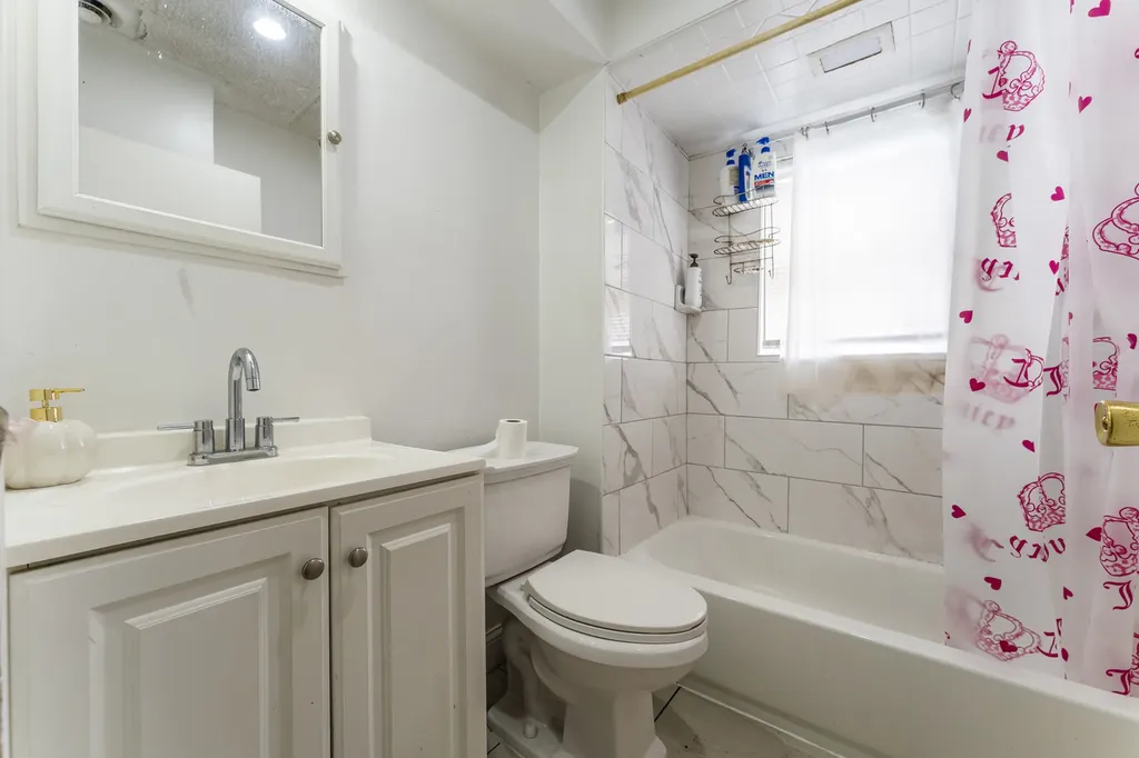 2223 North Mason Avenue Chicago IL 60639