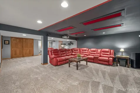 14 Hampton Court Algonquin IL 60102