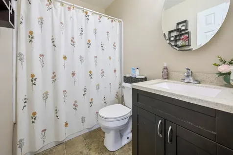 1236 Corley Drive Elgin IL 60120