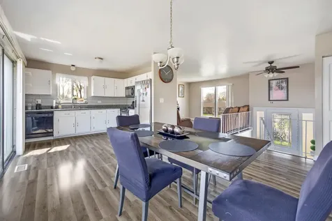 1236 Corley Drive Elgin IL 60120