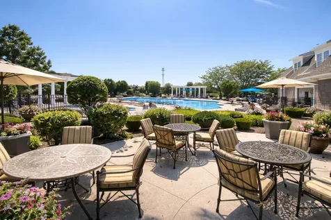 231 Lakeshore Drive Oswego IL 60543