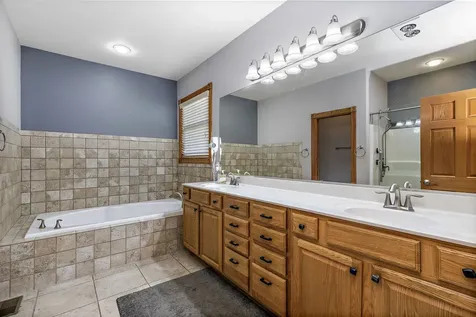 431 Patricia Lane Hampshire IL 60140
