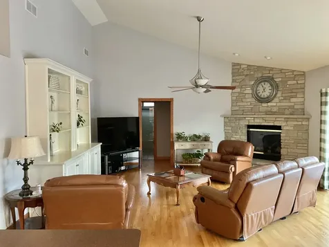 431 Patricia Lane Hampshire IL 60140