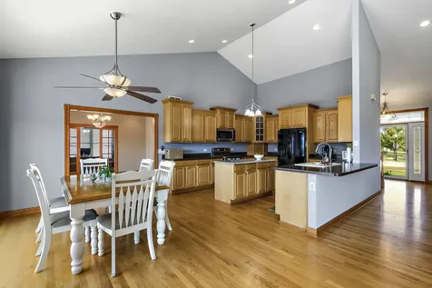 431 Patricia Lane Hampshire IL 60140