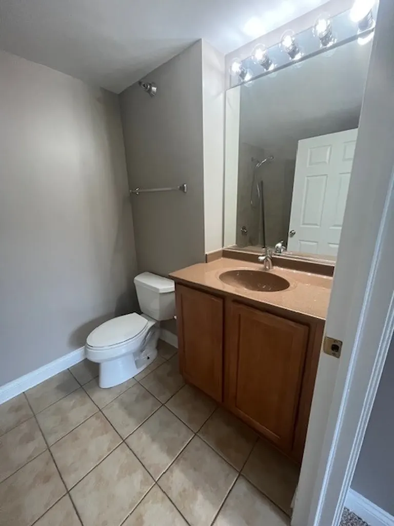 8 West Monroe Street Chicago IL 60603