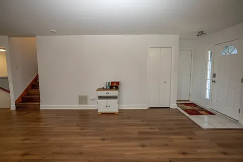 209 Thames Drive Shorewood IL 60404