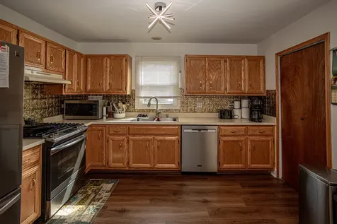 209 Thames Drive Shorewood IL 60404