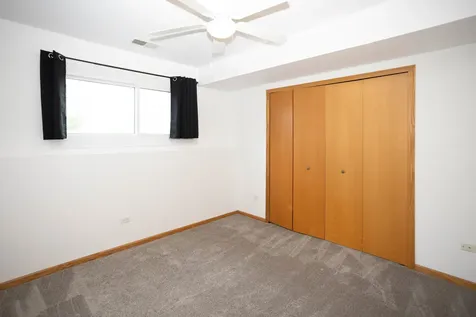 209 Thames Drive Shorewood IL 60404