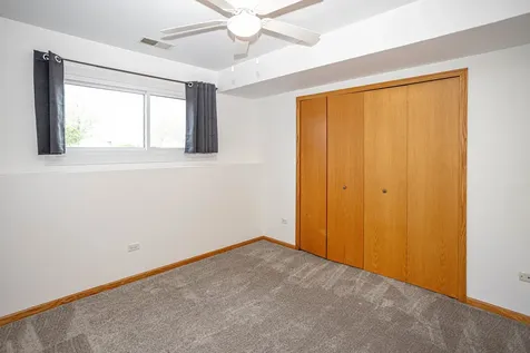 209 Thames Drive Shorewood IL 60404