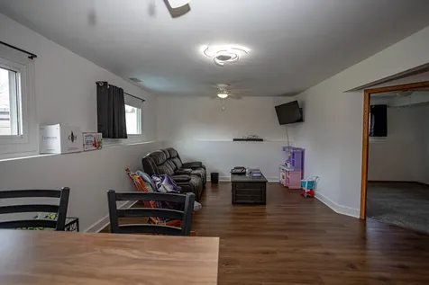 209 Thames Drive Shorewood IL 60404