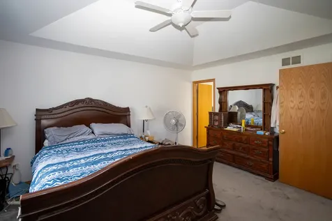 209 Thames Drive Shorewood IL 60404