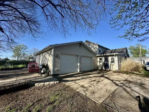 712 North 1st Street Princeton IL 61356
