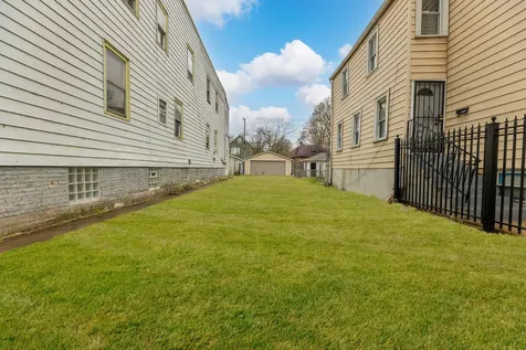8610 South Burnham Avenue Chicago IL 60617