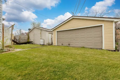 8610 South Burnham Avenue Chicago IL 60617