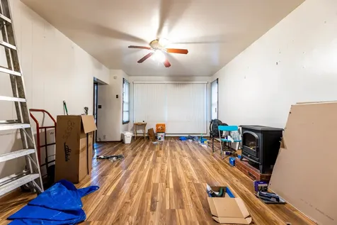 8610 South Burnham Avenue Chicago IL 60617