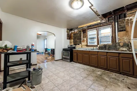 8610 South Burnham Avenue Chicago IL 60617