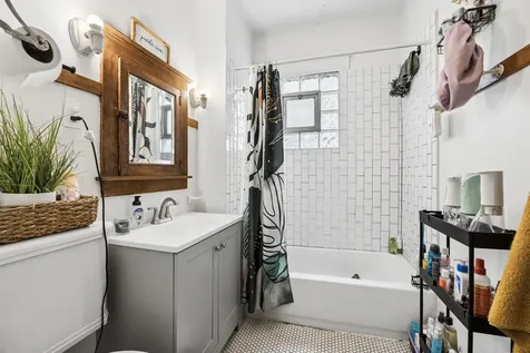 222 North Lombard Avenue Oak Park IL 60302