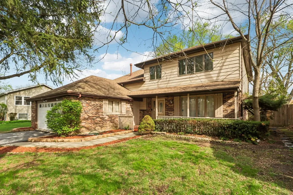 1114 185TH Place Homewood IL 60430
