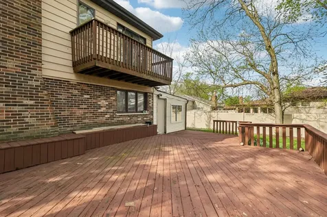 1114 185TH Place Homewood IL 60430