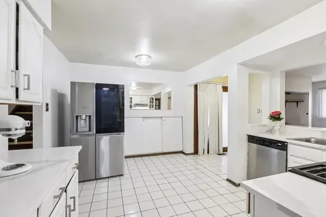 1114 185TH Place Homewood IL 60430