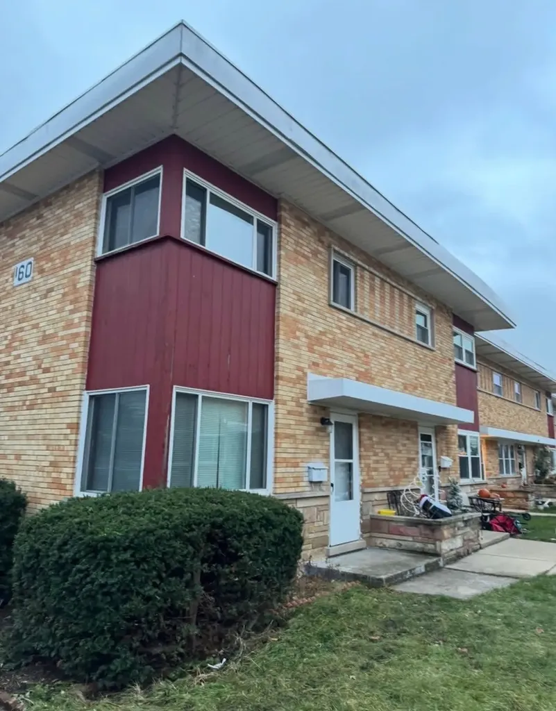 160 East Northwest Highway Des Plaines IL 60016