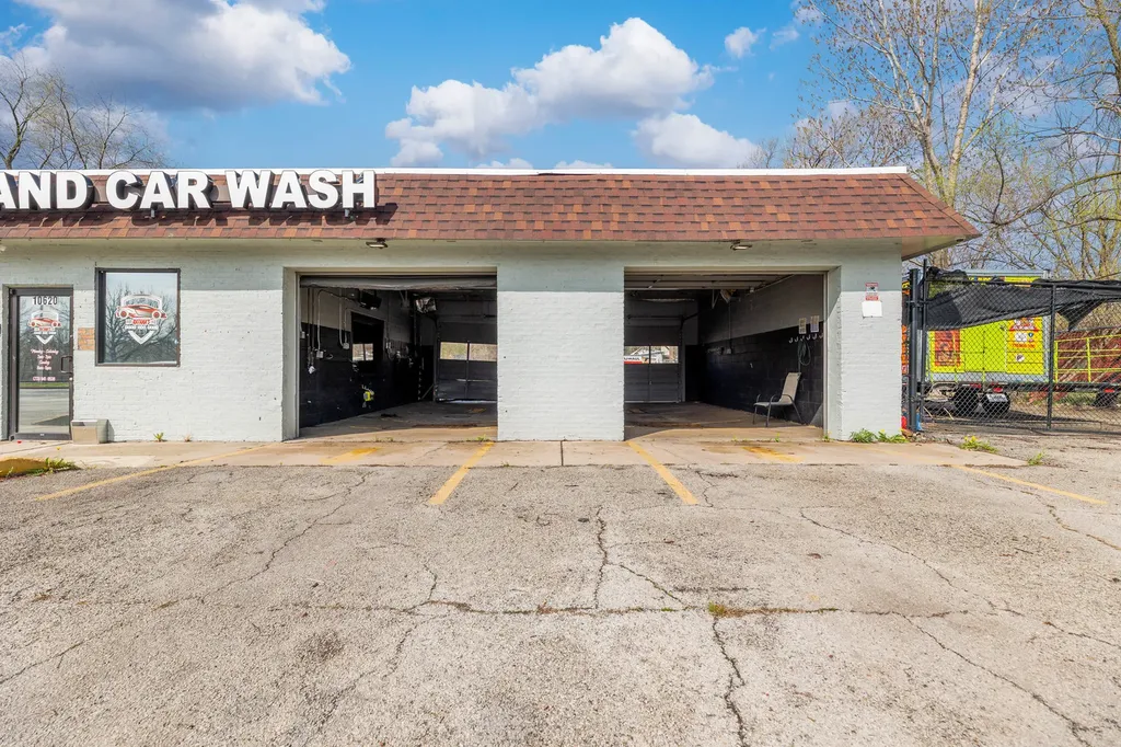 10620 South Vincennes Avenue Chicago IL 60643