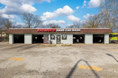 10620 South Vincennes Avenue Chicago IL 60643