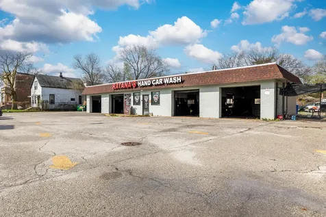 10620 South Vincennes Avenue Chicago IL 60643