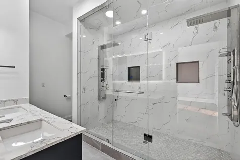 4646 South Prairie Avenue Chicago IL 60653