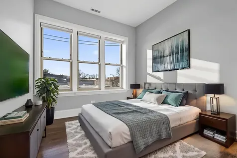 4646 South Prairie Avenue Chicago IL 60653