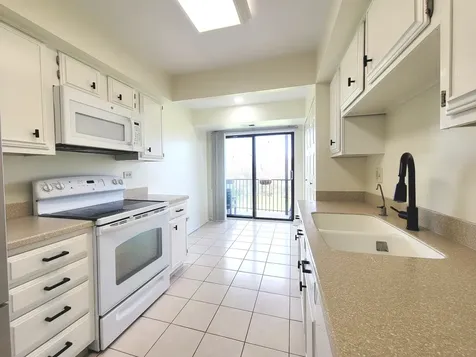 250 West Parliament Place Mount Prospect IL 60056