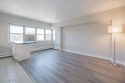 4970 North Marine Drive Chicago IL 60640