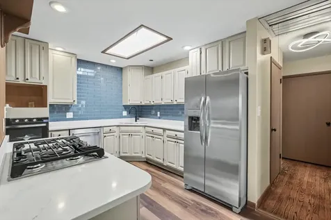 2 Walton Place Normal IL 61761