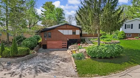 2 Walton Place Normal IL 61761