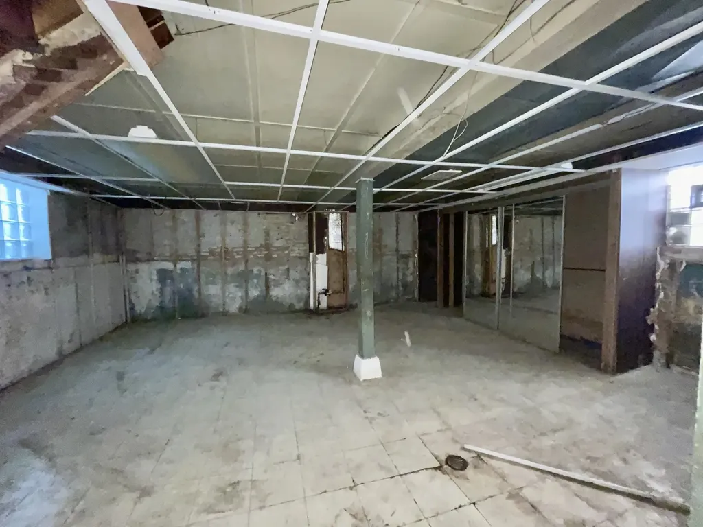 7919 South Wabash Avenue Chicago IL 60619