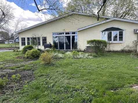 506 Parkside Drive Sycamore IL 60178