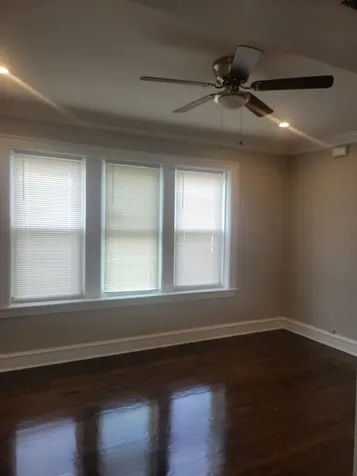 7918 South Essex Avenue Chicago IL 60617