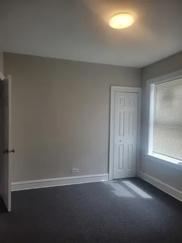 7918 South Essex Avenue Chicago IL 60617