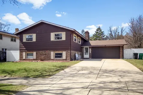230 Millford Lane Bloomingdale IL 60108