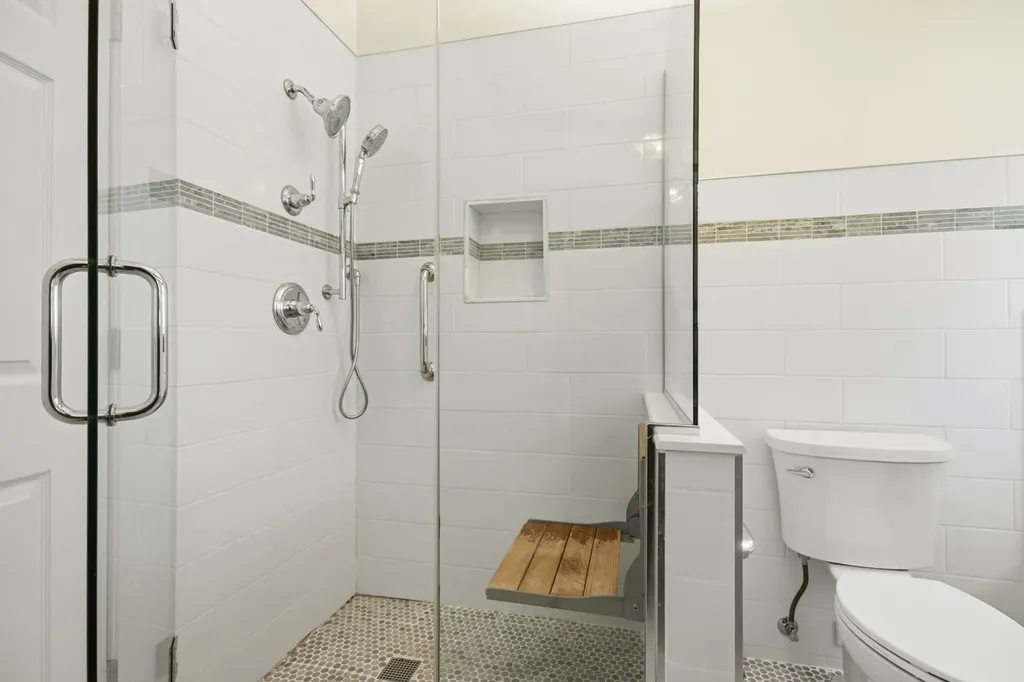 75 South 2nd Avenue Lombard IL 60148