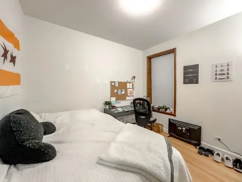 6711 North Sheridan Road Chicago IL 60626