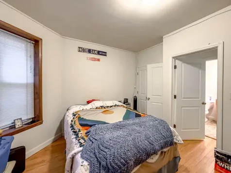 6711 North Sheridan Road Chicago IL 60626