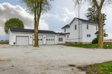 11323 North 1500 East Road Pontiac IL 61764